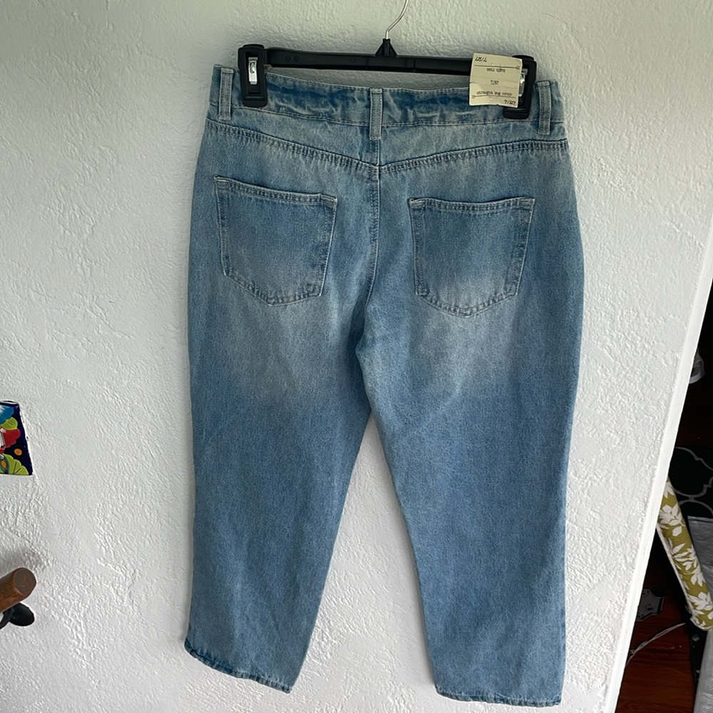 NWT‎ Banjara High Rise Straight Leg Crop Floral Embroidered Jeans Women’s Size 7 - Picture 5 of 8